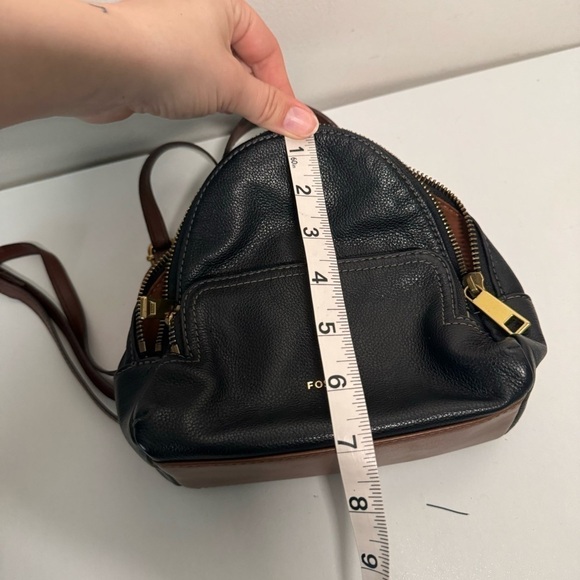 Fossil black leather  mini backpack bag - Picture 8 of 8